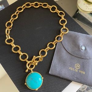 Julie Vos 🌟 Honeybee necklace in turquoise!